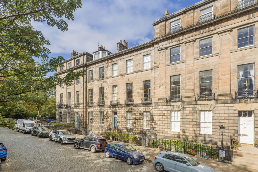 4b, North East Circus Place, Stockbridge, Edinburgh, EH3 6SP
